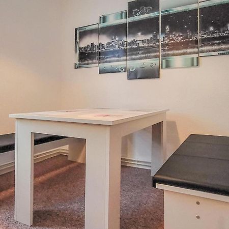2 Bedroom Nice Apartment In Friedrichroda Exteriör bild